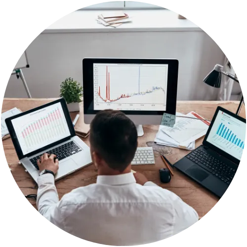 Weathering Turbulence with a Data-Savvy Workforce