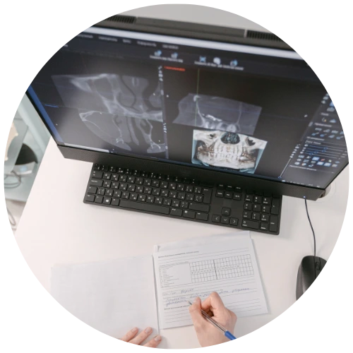 AI-Enabled Medical Imaging: Support in the Radiology Room